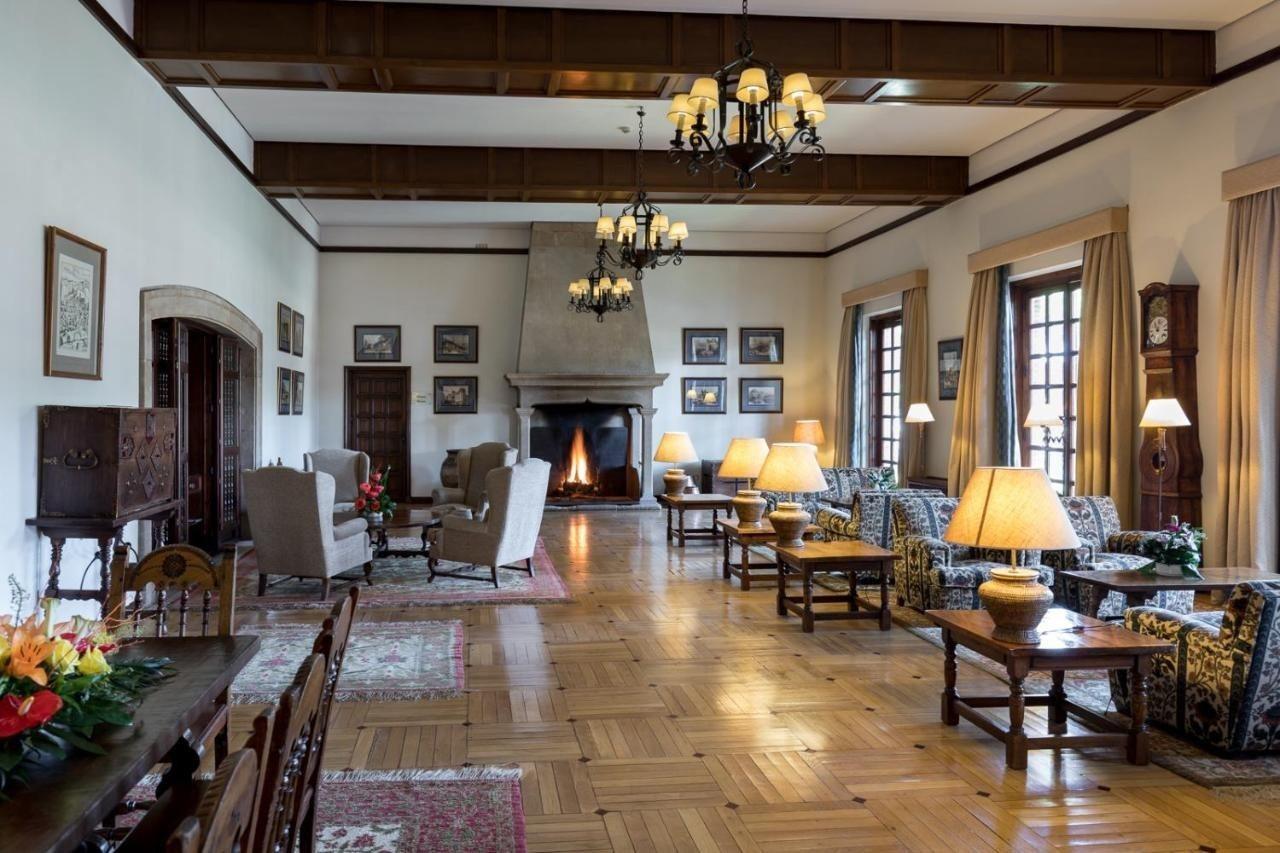 Parador De تورذيسييّس المظهر الخارجي الصورة