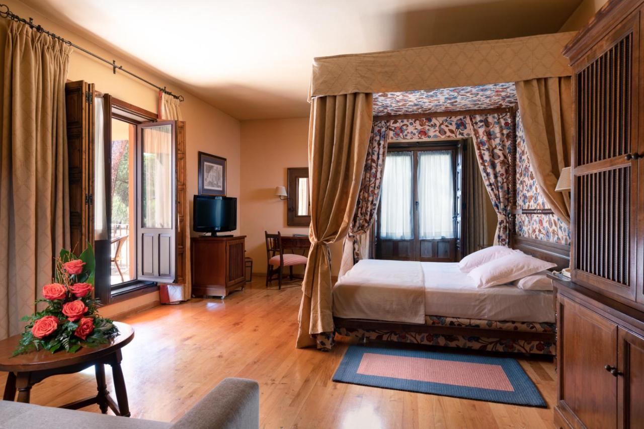 Parador De تورذيسييّس المظهر الخارجي الصورة